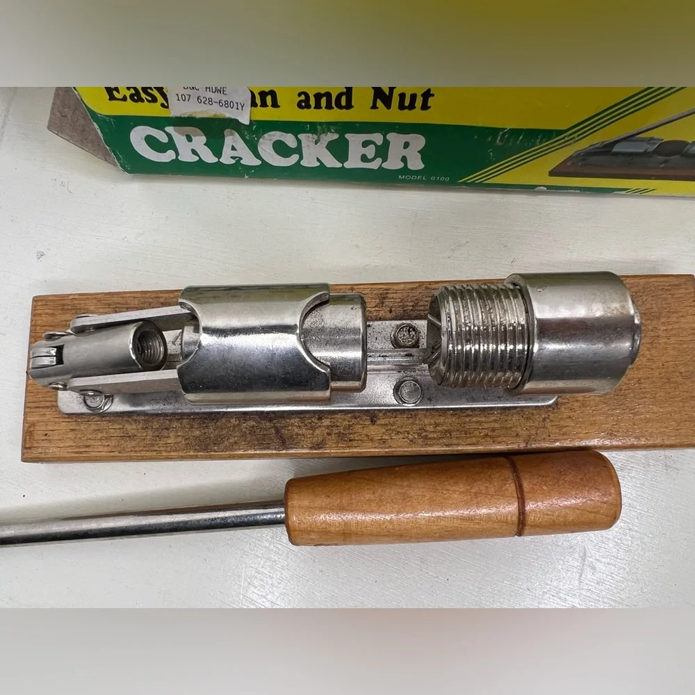 Dukes Pecan and Nut Cracker
